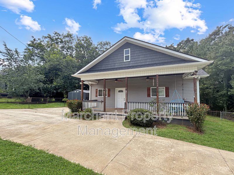 102 S. 8th Street property image
