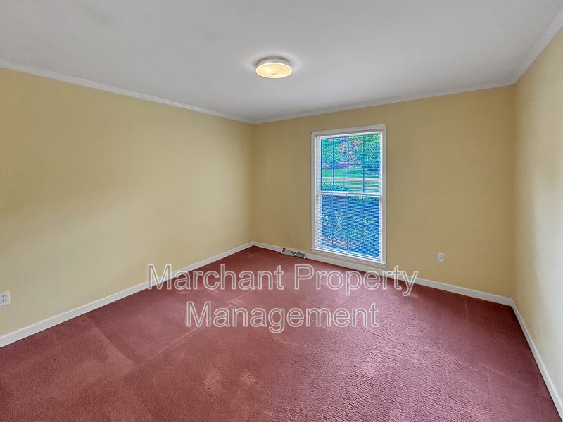 512 Devenger Road property image