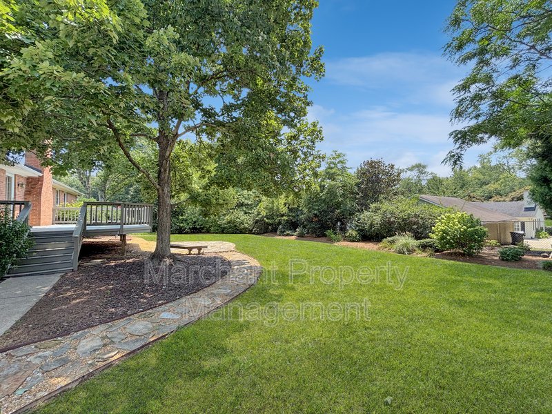 512 Devenger Road property image