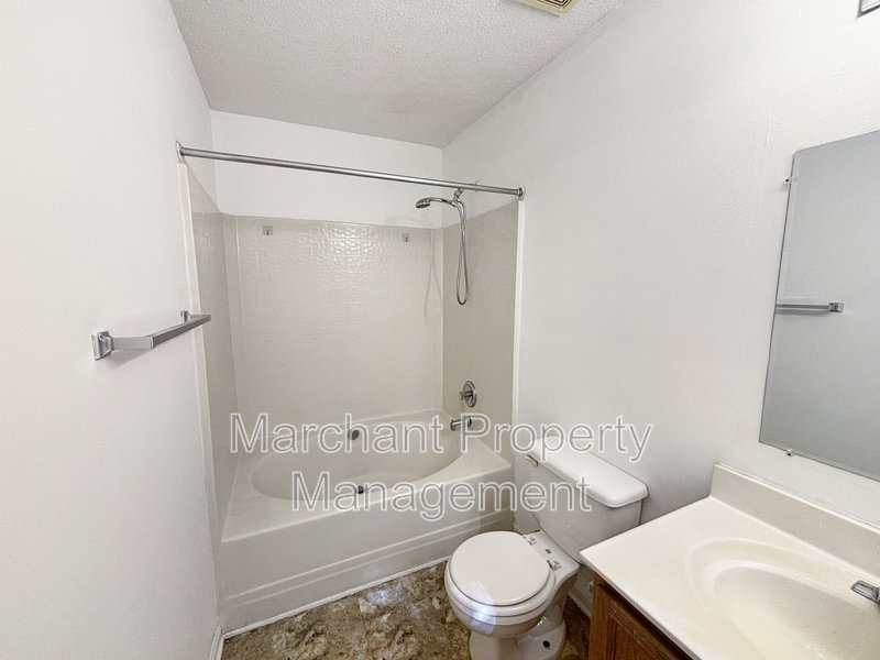 1 Appleton Lane property image