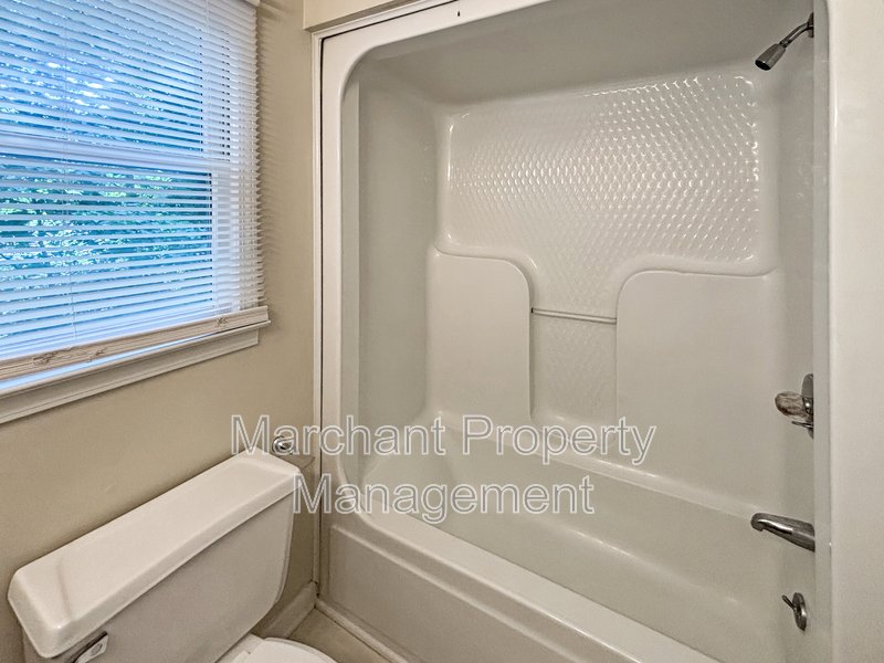 44 Regent Drive property image