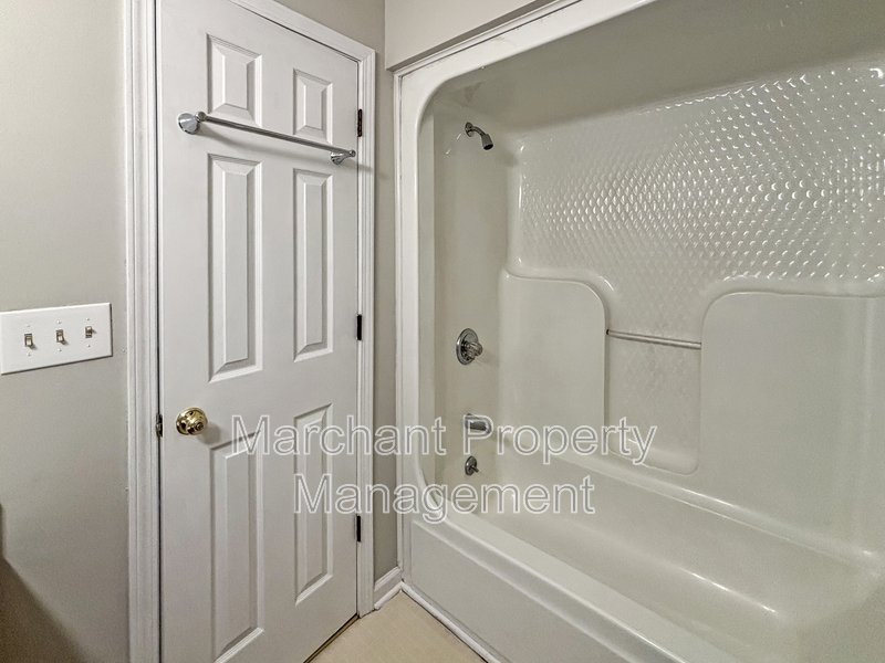 44 Regent Drive property image