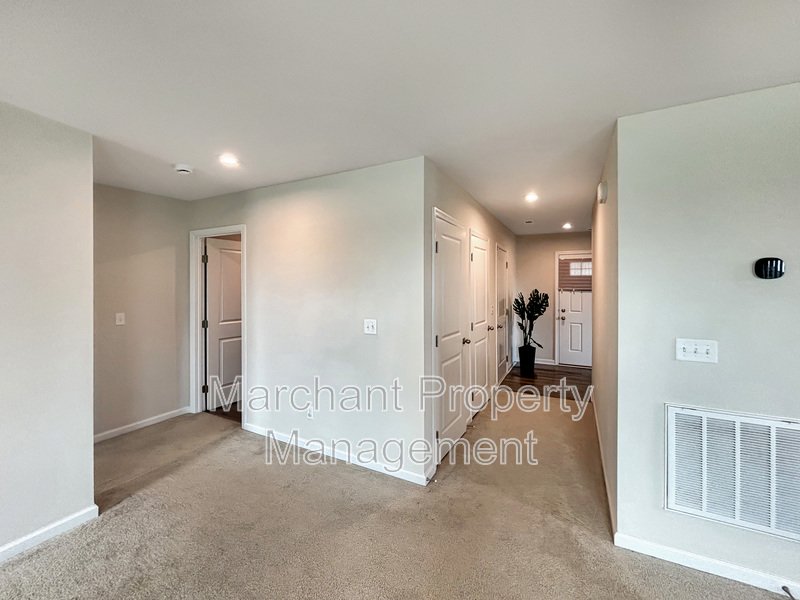 609 Glamis Court property image
