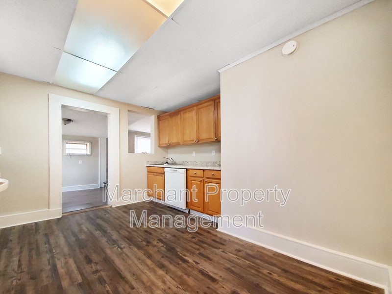 Spacious 4BR Ranch Home property image