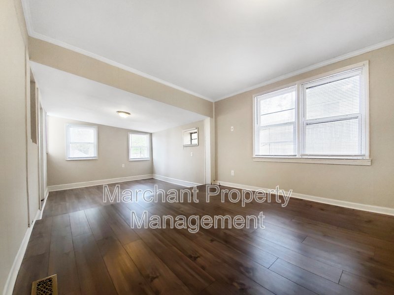 Spacious 4BR Ranch Home property image