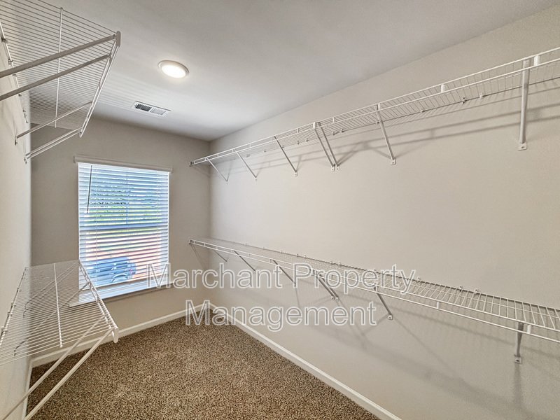 119 Stoneview Way property image