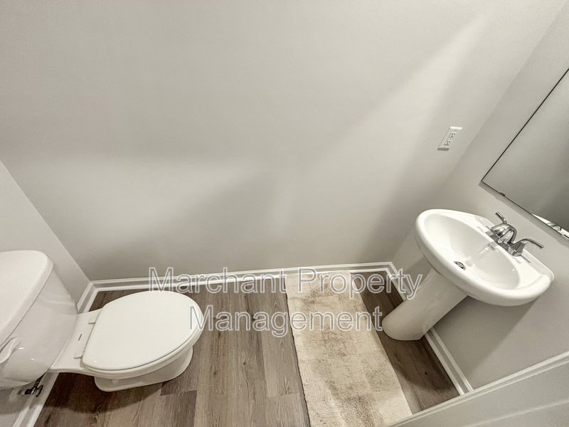 119 Stoneview Way property image