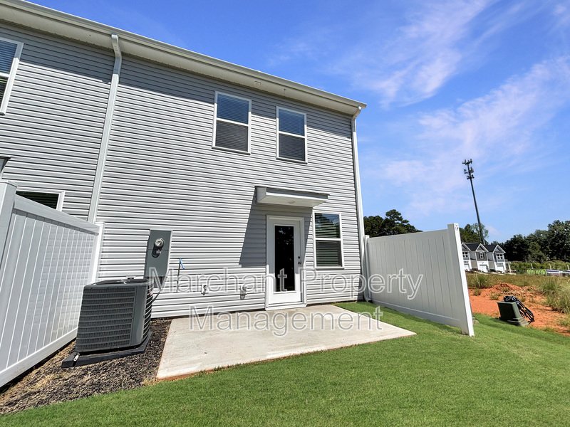 119 Stoneview Way property image