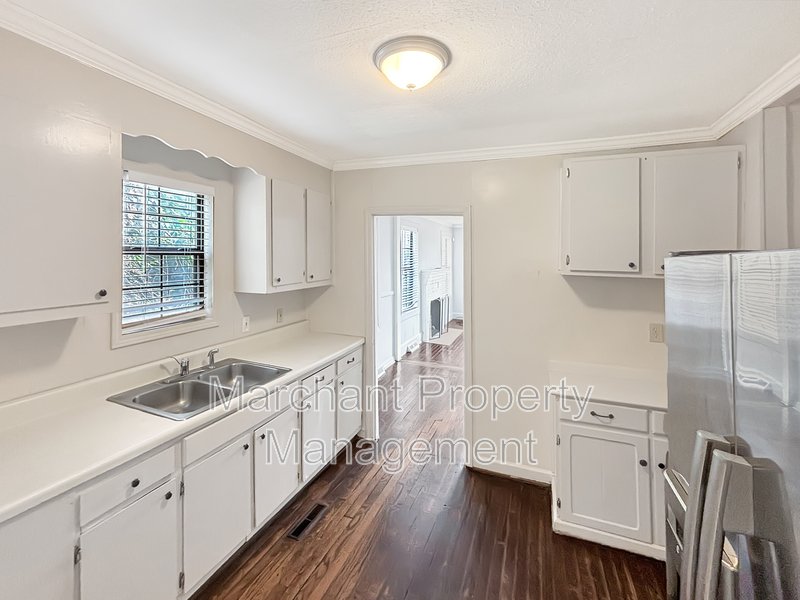 210 Ashley Avenue property image