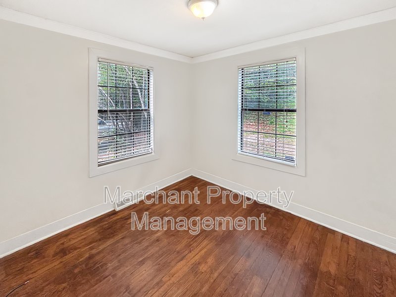 210 Ashley Avenue property image