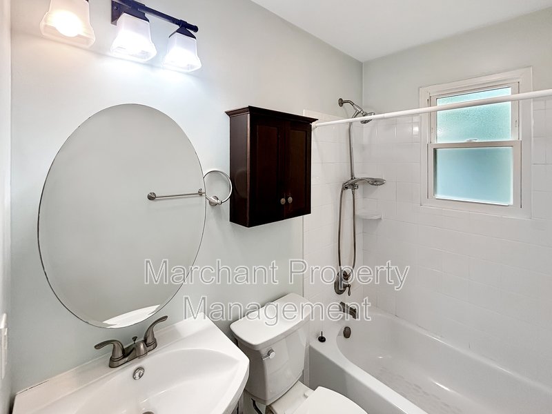 210 Ashley Avenue property image