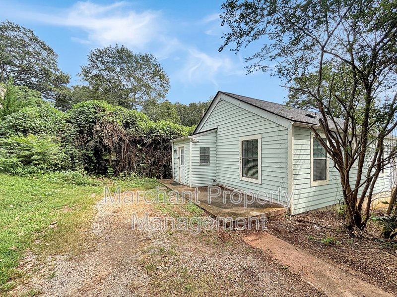 210 Ashley Avenue property image