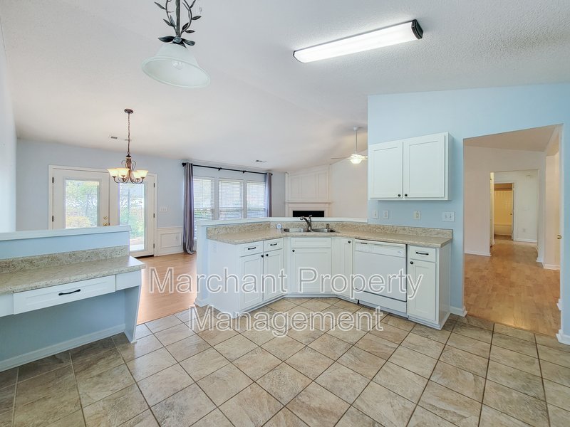 3BR, 2BA in Riverside School District property image
