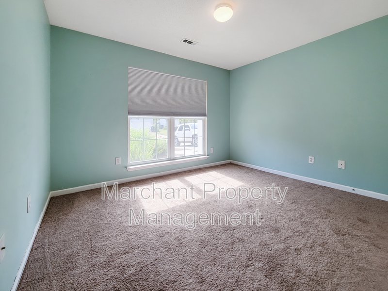 3BR, 2BA in Riverside School District property image