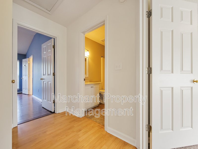 3BR, 2BA in Riverside School District property image