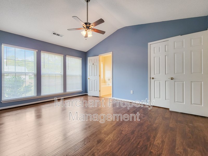 3BR, 2BA in Riverside School District property image