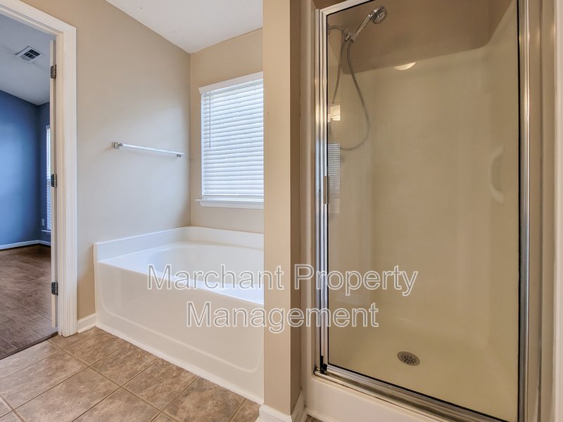 3BR, 2BA in Riverside School District property image