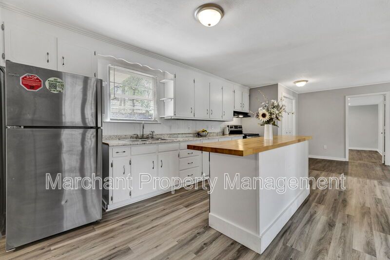 17 Miracle Drive property image