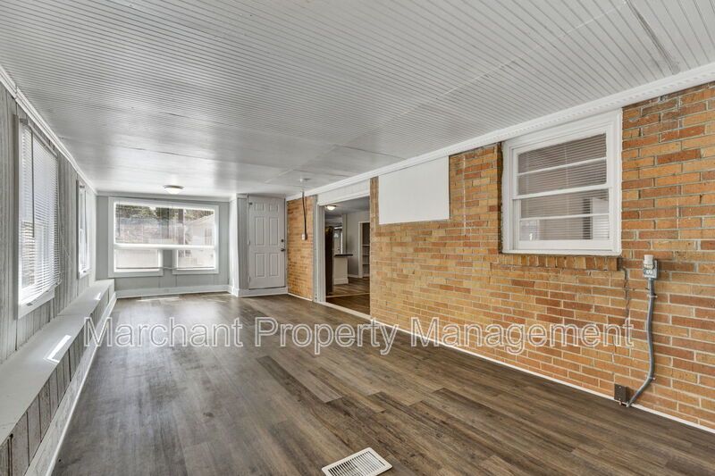 17 Miracle Drive property image