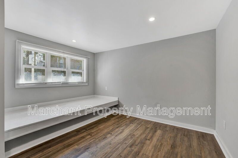 17 Miracle Drive property image