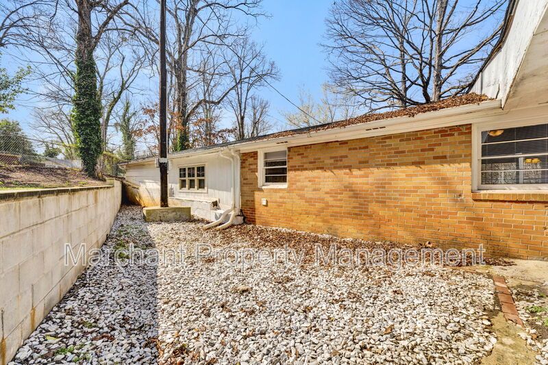 17 Miracle Drive property image