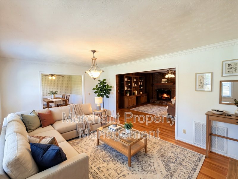 16 Farmington Trail property image