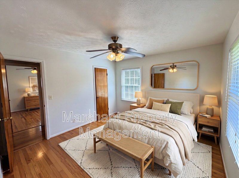16 Farmington Trail property image