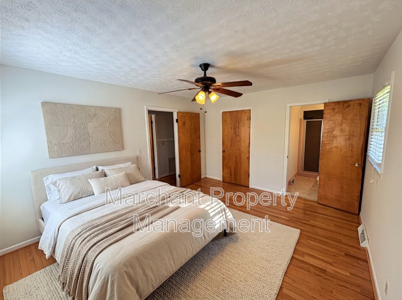 16 Farmington Trail property image