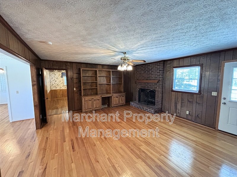16 Farmington Trail property image