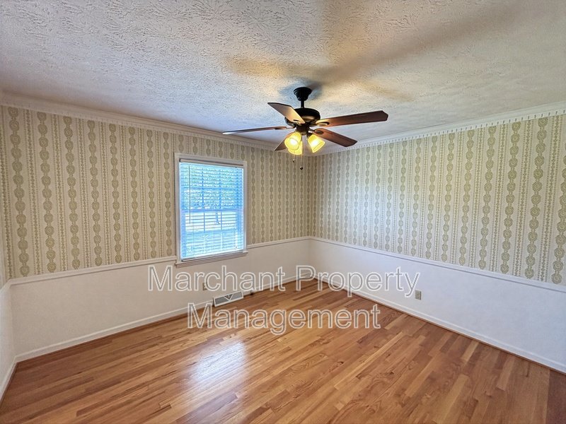 16 Farmington Trail property image