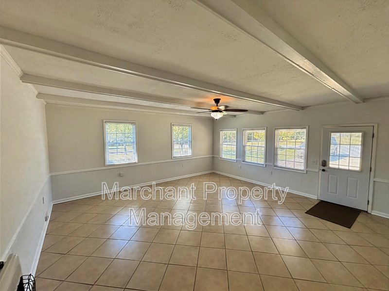 16 Farmington Trail property image