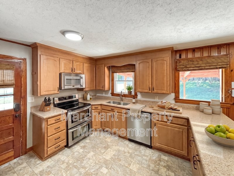 4804 Edwards Road property image