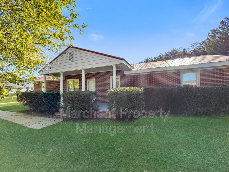 4804 Edwards Road property image