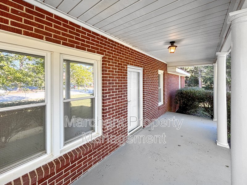 4804 Edwards Road property image