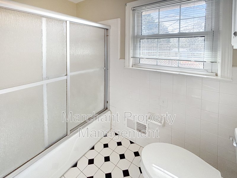 4 Yarmouth Court property image