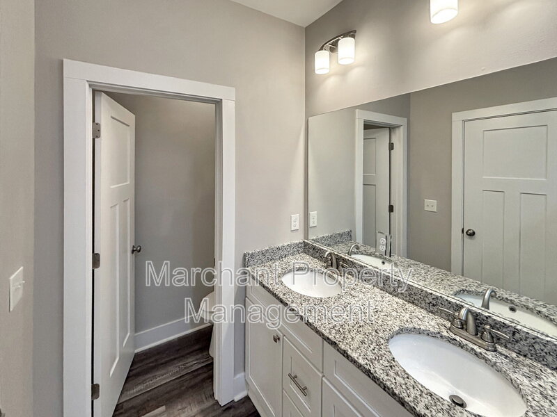 422 Bel Arbor Lane property image