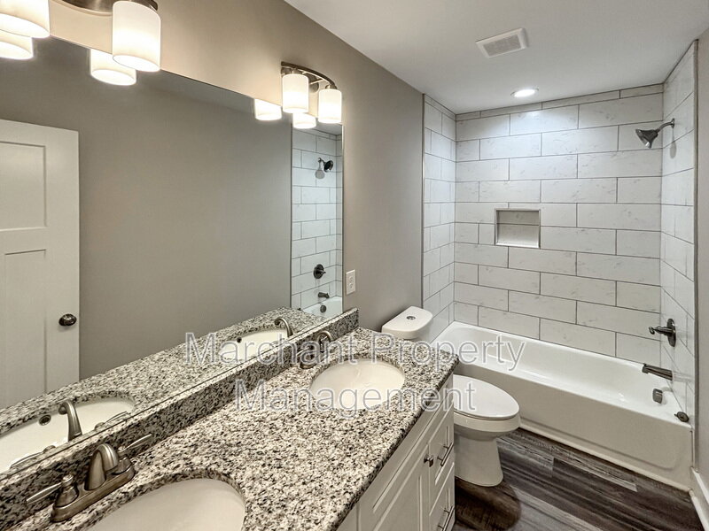 422 Bel Arbor Lane property image