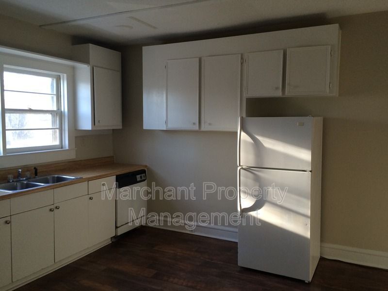 Beautifully remodeled 2 BR house in West Greenville property image