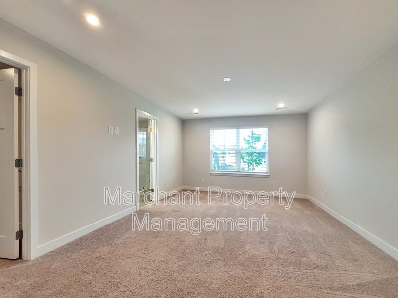 3BR, 2.5BA Townhome in the Simpsonville area property image