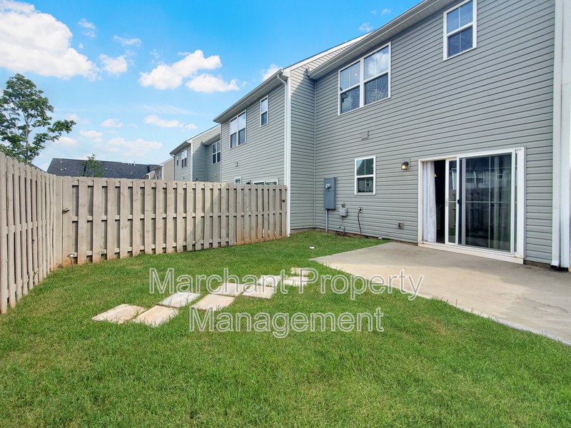 3BR, 2.5BA Townhome in the Simpsonville area property image