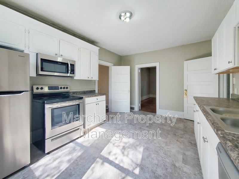 2BR, 1BA in Greenville's Art District property image