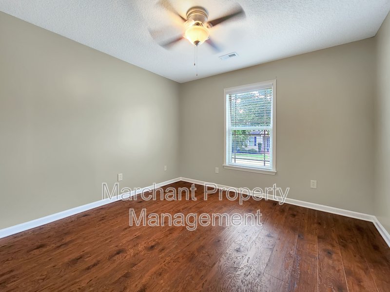 Spacious 3BR Ranch Home property image