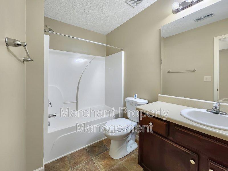 Spacious 3BR Ranch Home property image