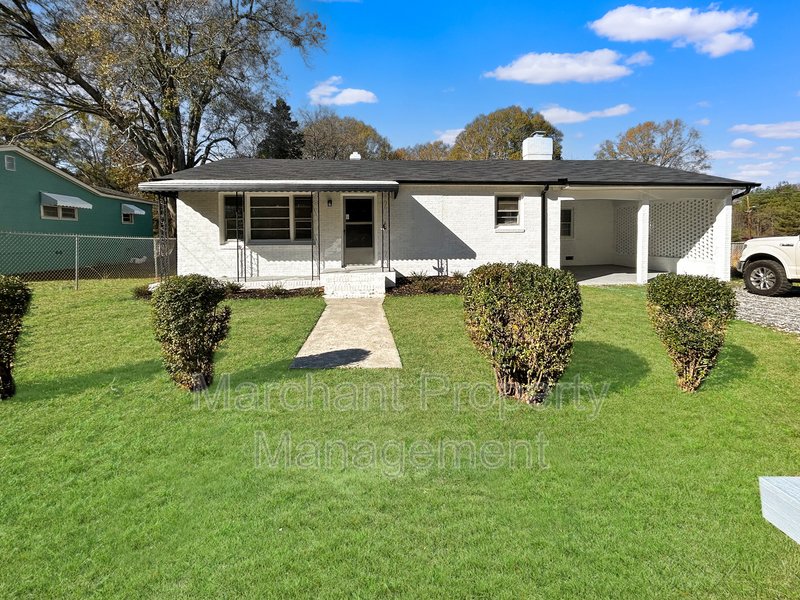 354 Captain Guy Road Clinton, SC 29325 Marchant Property Management, LLC